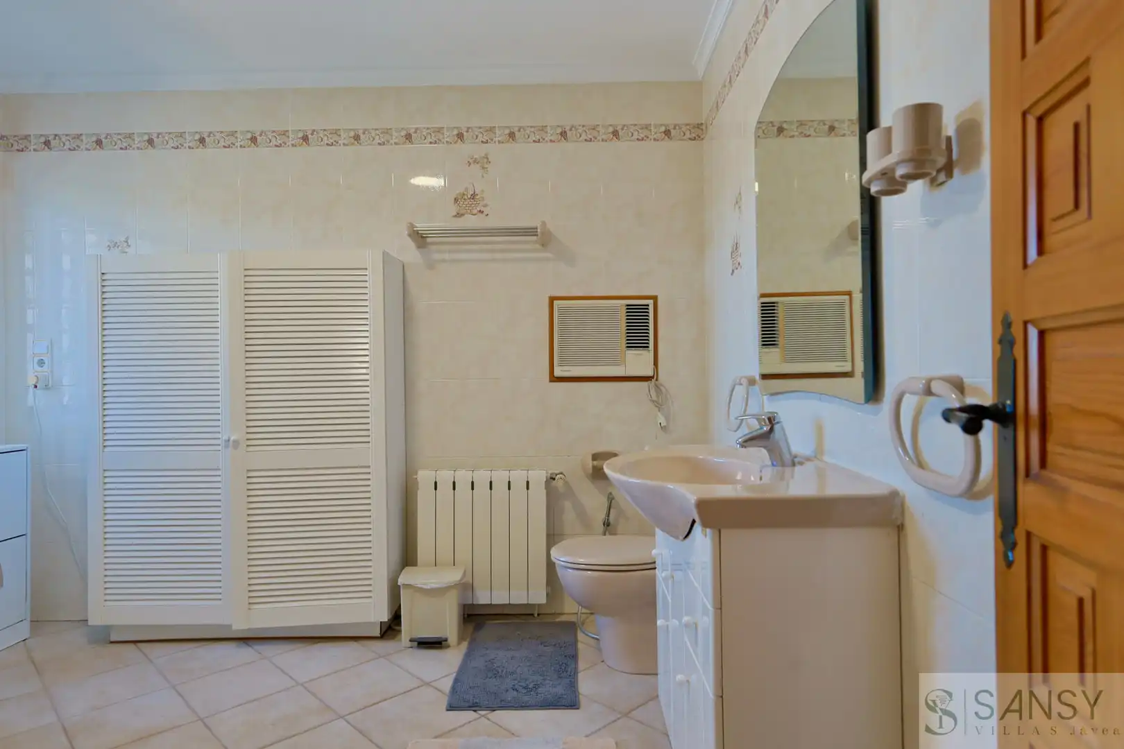 Bany de Casa o xalet en venda en Jávea / Xàbia amb Terrassa i Piscina