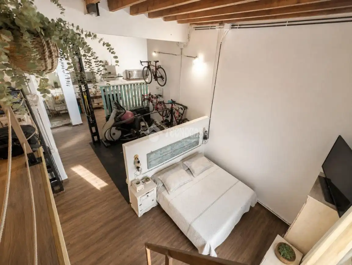 Dormitori de Pis en venda en Jerez de la Frontera amb Aire condicionat i Jardí privat