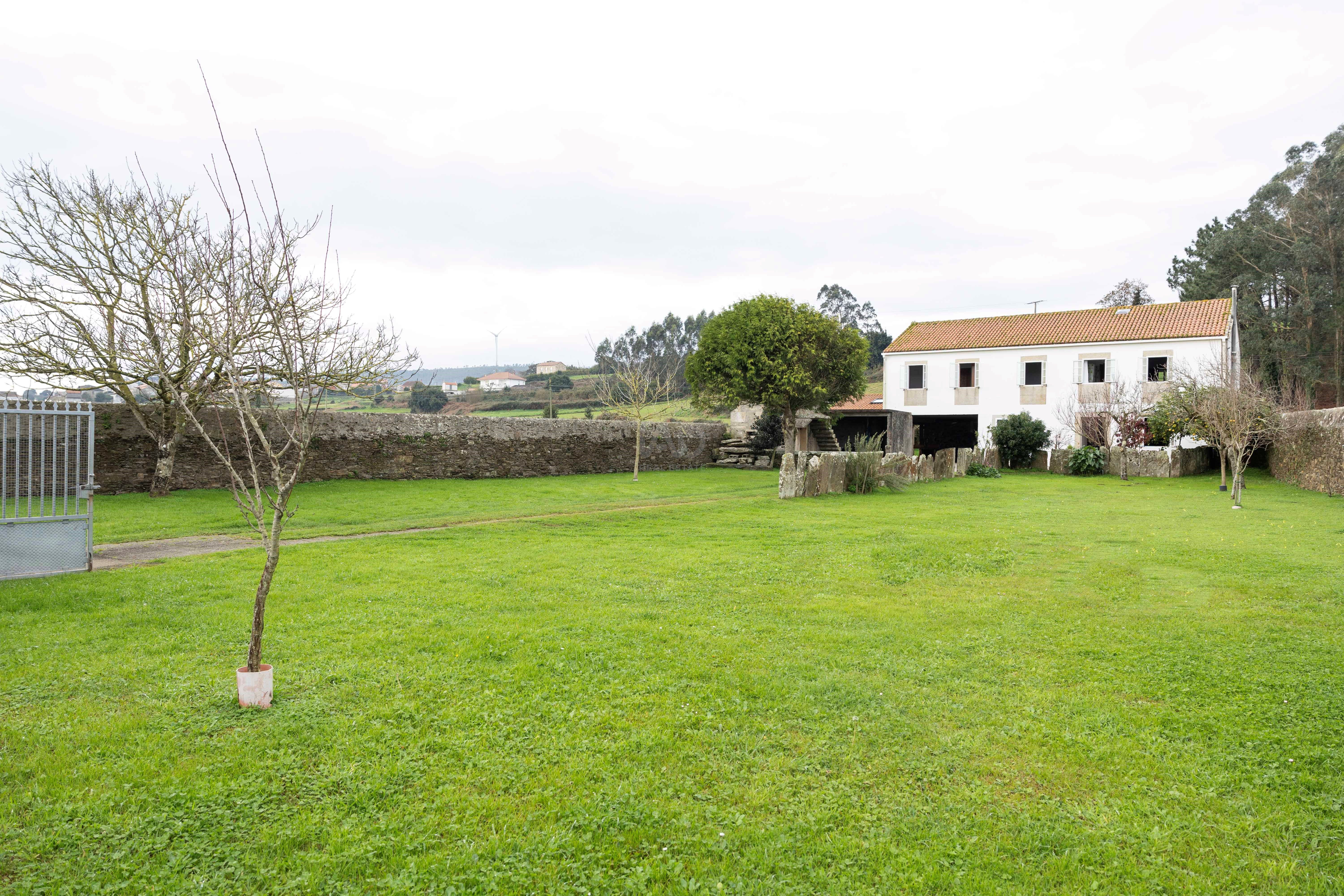 Jardí de Finca rústica en venda en Malpica de Bergantiños amb Calefacció