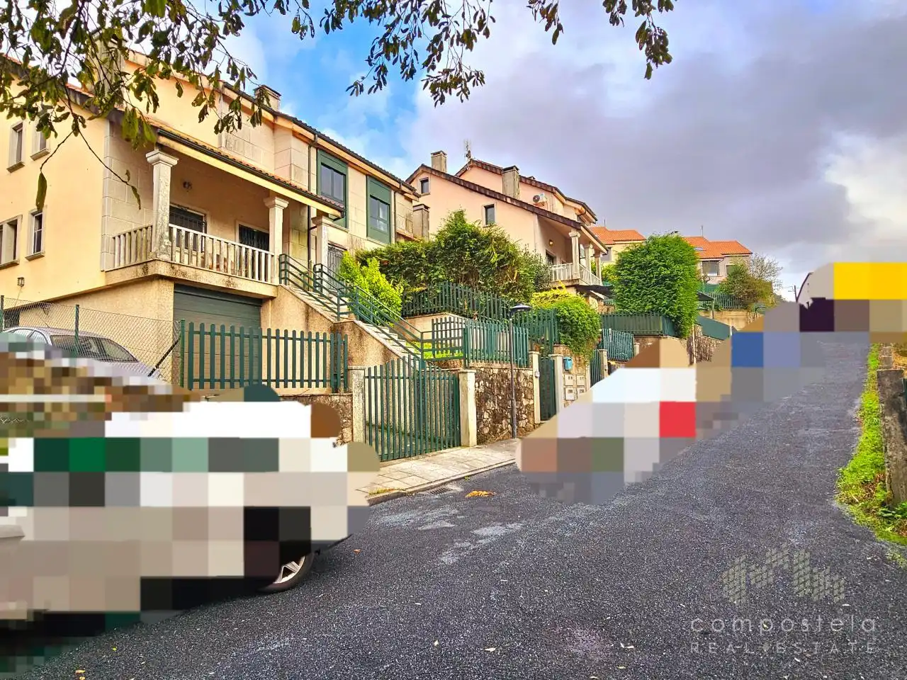 Casa adosada en venta en Lugar de Codesedas, Parroquias de Santiago