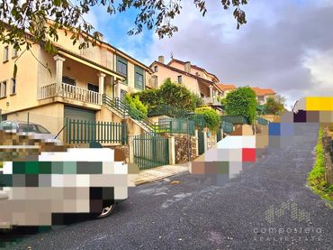 Casa aparellada amb piscina en venda a Lugar de Codesedas