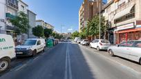 Exterior view of Flat for sale in  Granada Capital