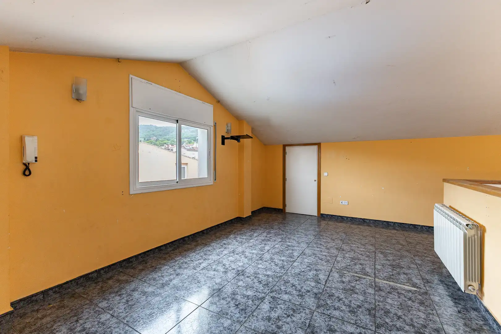 Terraced house with terrace for sale in Nucli Urbà, imagen 43