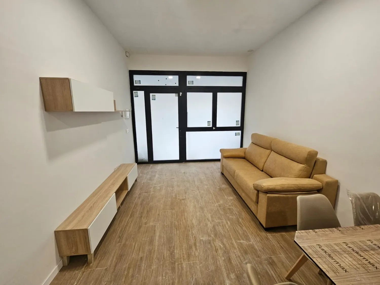 Living room of Study to rent in  Valencia Capital  with Air Conditioner, Heating and Furnished