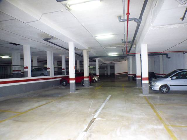 Garaje en Venta en Estación - Universidad