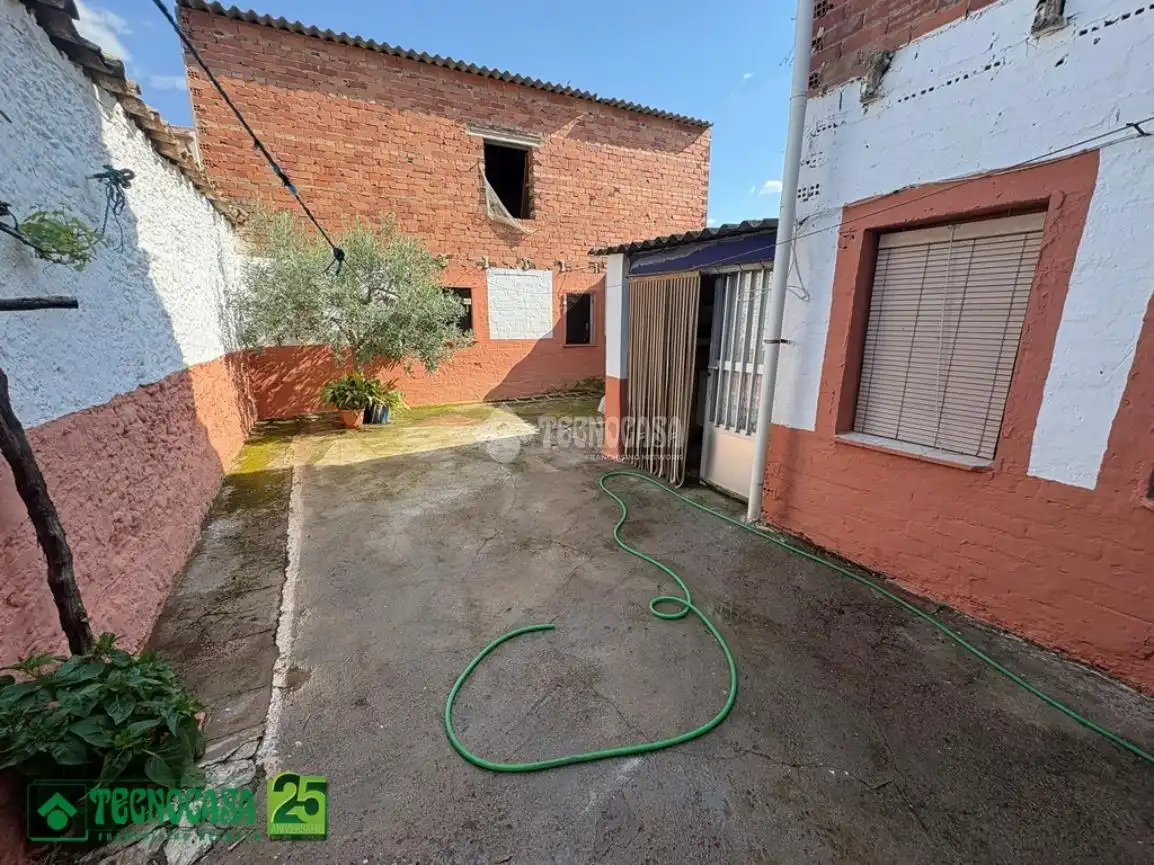 Detached homes for sale in Alcolea de Calatrava