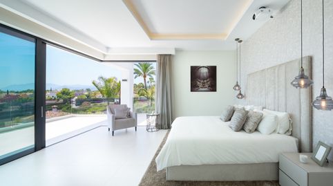 Impresionante Villa de lujo moderna en Nagueles, Marbella con vistas panorámicas al mar y a la montaña., immagine 3