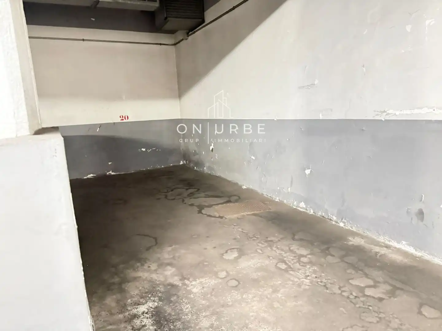 Einzelparkplatz zum Verkauf in Calle Aragó