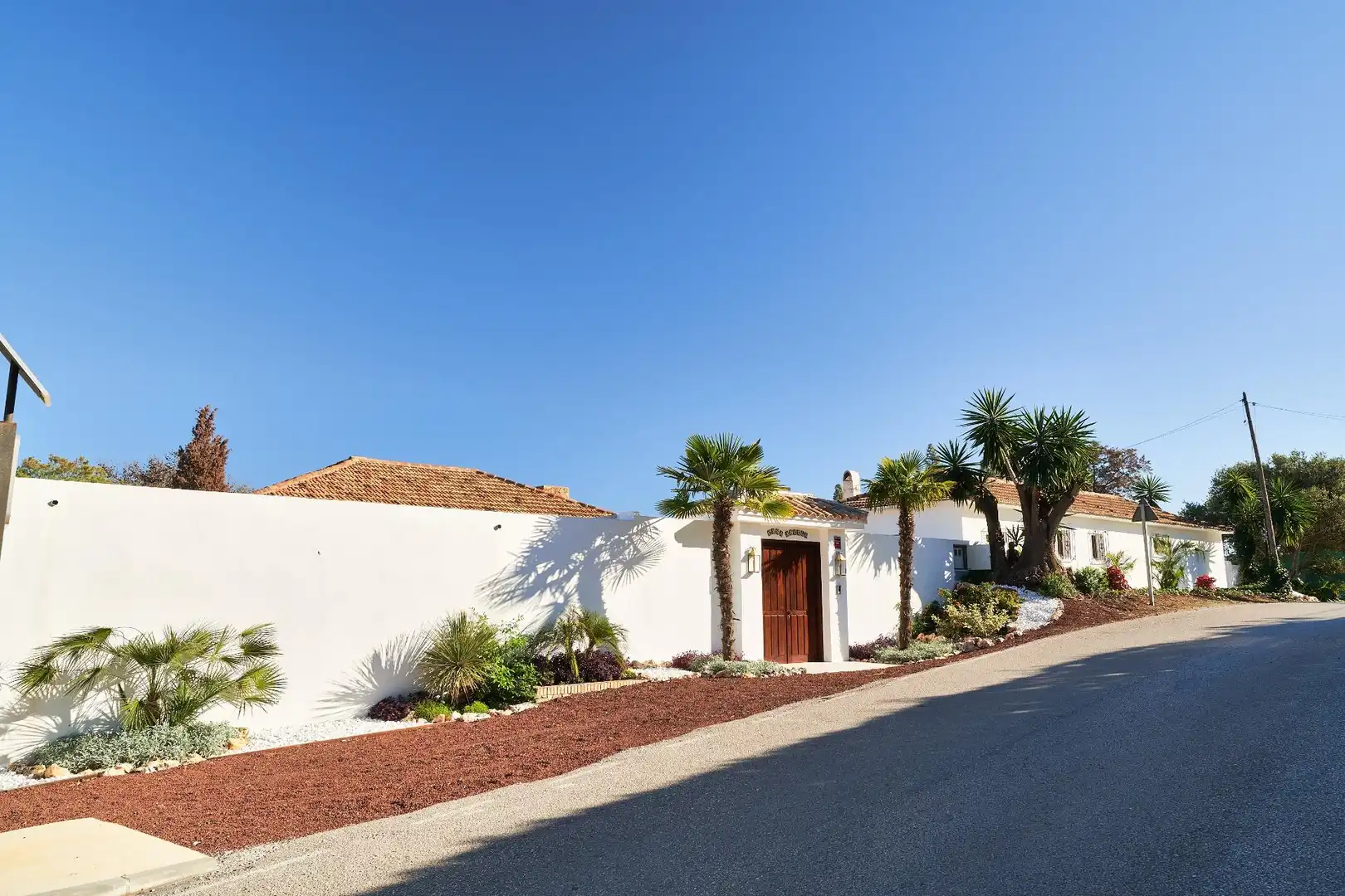 Vista exterior de Casa o chalet en venta en Marbella con Aire acondicionado, Calefacción y Jardín privado