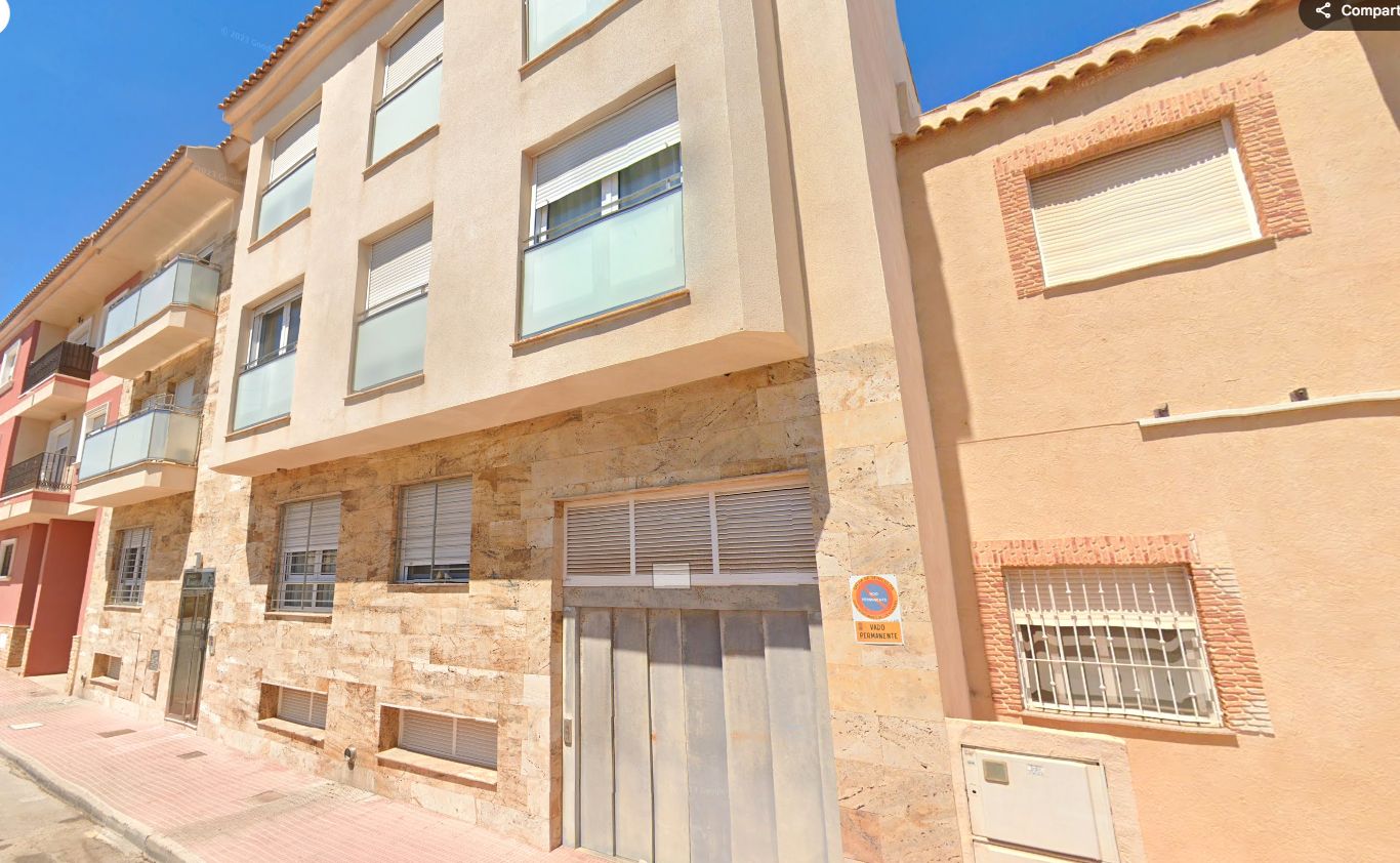 Exterior view of Garage for sale in Los Alcázares