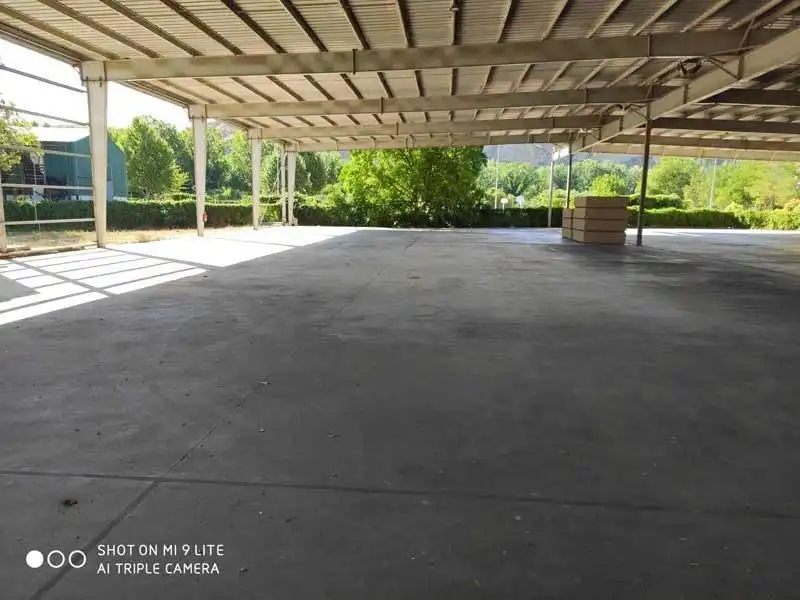 Terrasse von Fabrikhallen zur Miete in Calatayud