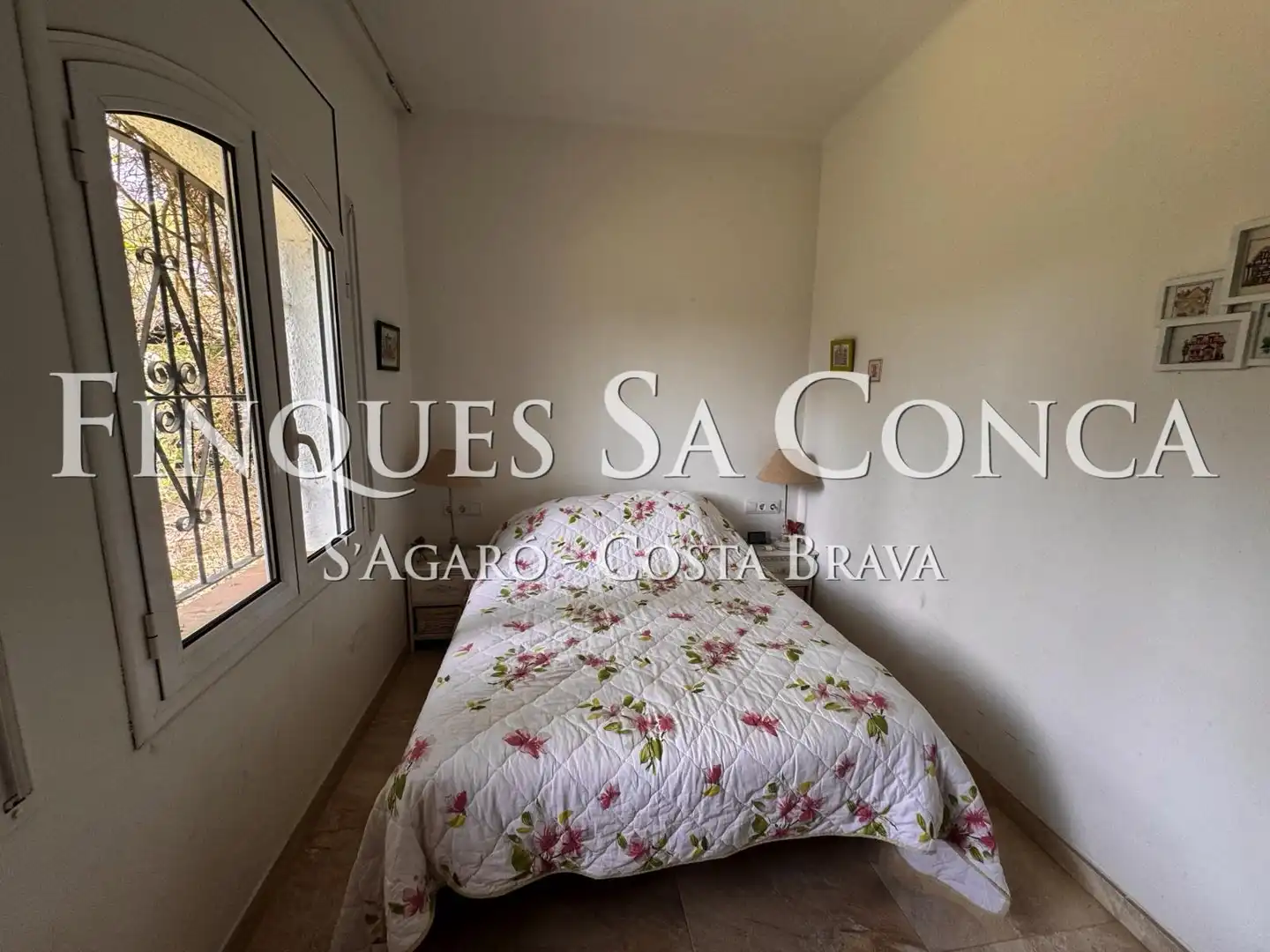 Habitación de Casa o chalet en venta en Castell d'Aro, Platja d'Aro i s'Agaró con Calefacción, Piscina y Alarma