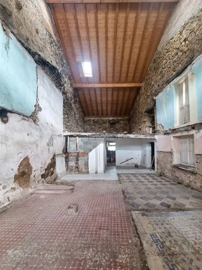 Houses for sale in Castañeda  with Private garden