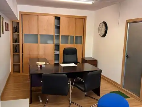Office for rent in Vigo   with Furnished and Internet