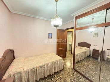 Appartamento con balcone in vendita a Andújar