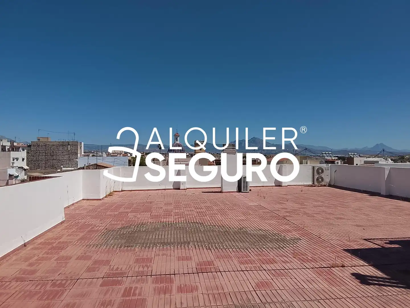 Exterior view of Flat for rent in Alicante / Alacant  with Terrace, Storage room and Furnished