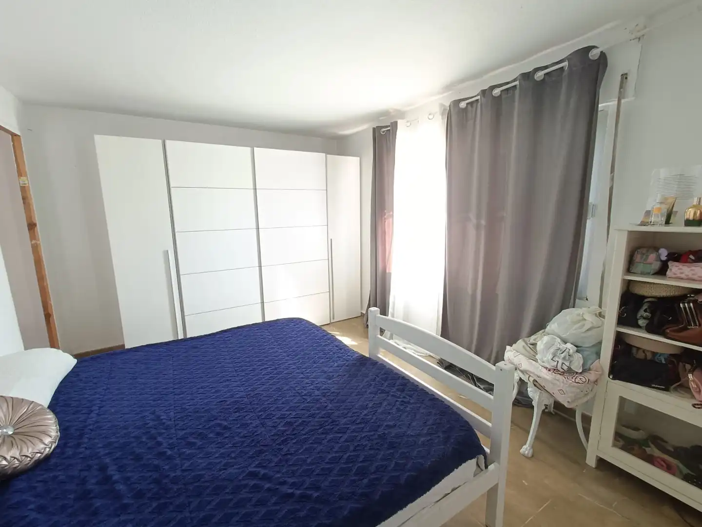 Habitación de Casa o chalet en venta en Fuente Vaqueros con Aire acondicionado, Jardín privado y Piscina