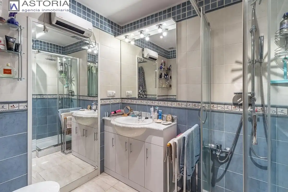Piso con terraza en venta en Calle Calle Periodista Fernando Gómez de la Cruz, imagen 19