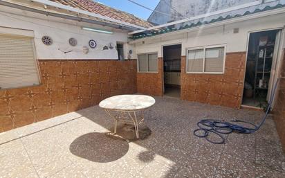 Vista exterior de Casa o xalet en venda en  Córdoba Capital amb Aire condicionat