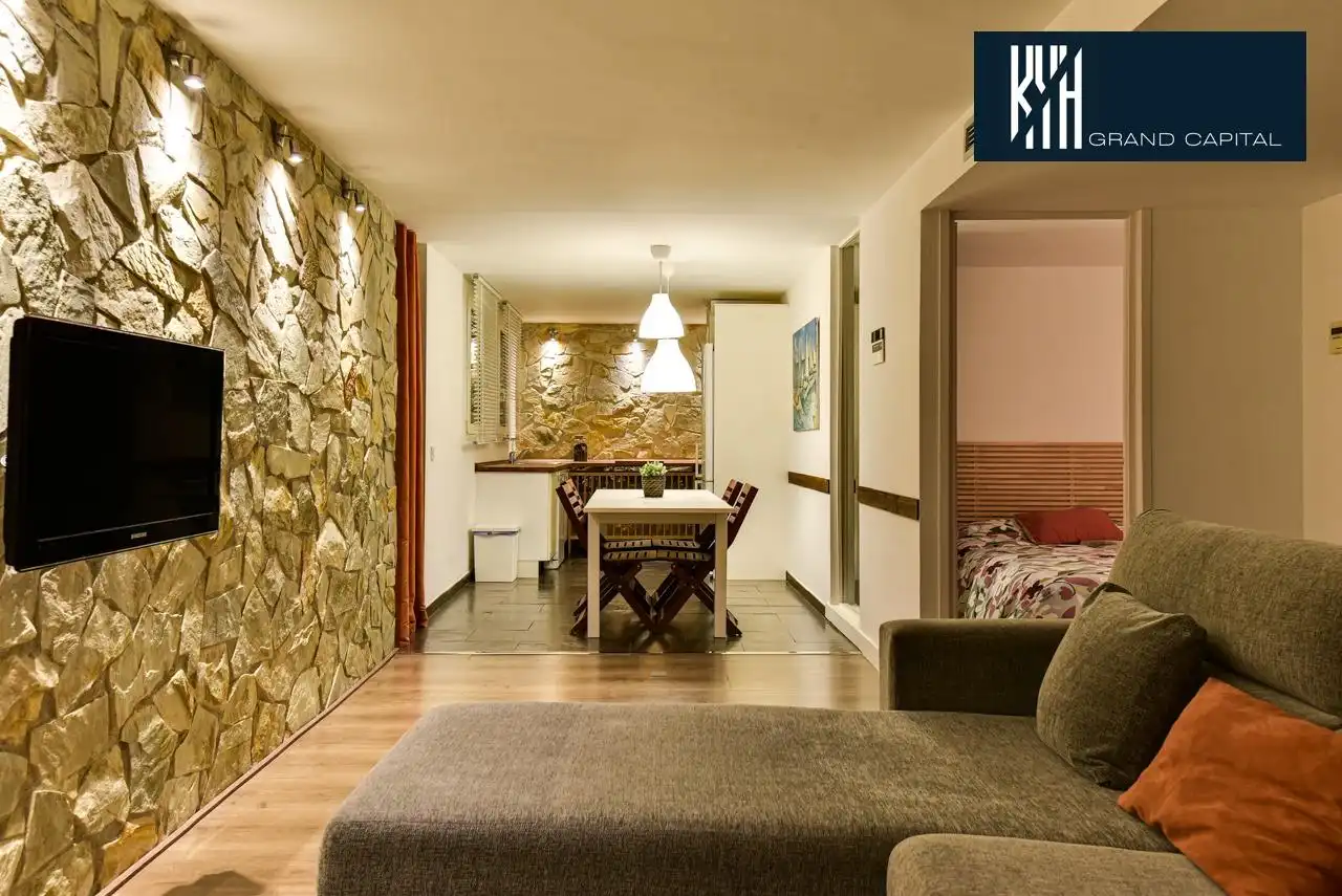 Detached house with pool for sale in Carrer Carrer Alexandria, imagen 58