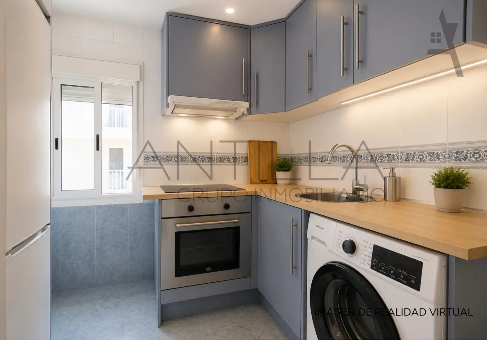 Kitchen of Flat for sale in Madrid  with Air Conditioner, Heating and Terrace