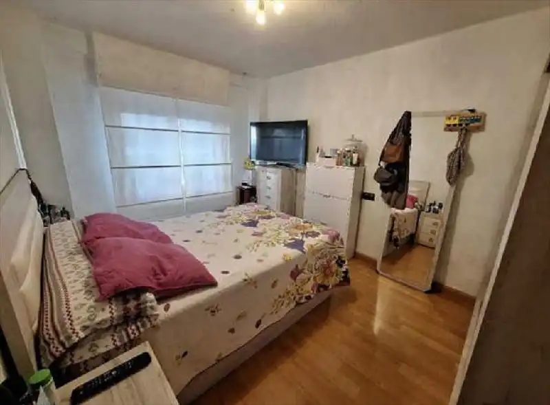 Habitación de Piso en venta en Elda