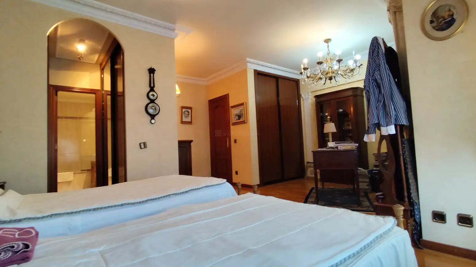 Bedroom of Houses for sale in  Logroño  with Air Conditioner, Heating and Parquet flooring