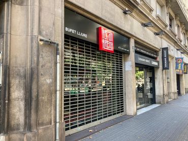 Business premises to rent in D"ARAGO 239