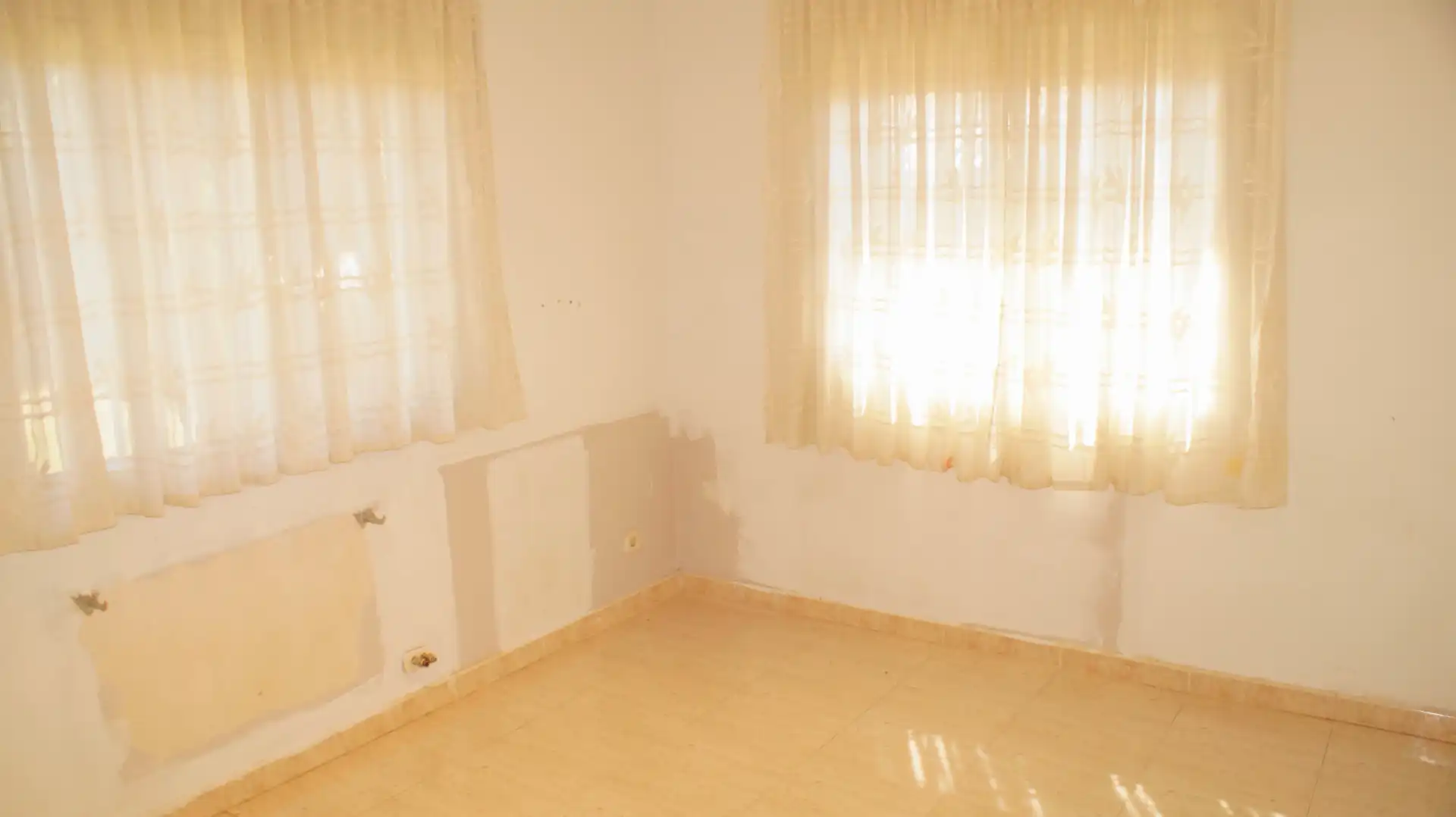 Houses for rent to own in Santa Eulàlia de Ronçana  with Private garden, Terrace and Swimming Pool