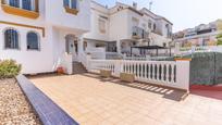 Vista exterior de Casa adosada en venda en Huércal de Almería amb Aire condicionat, Jardí privat i Terrassa