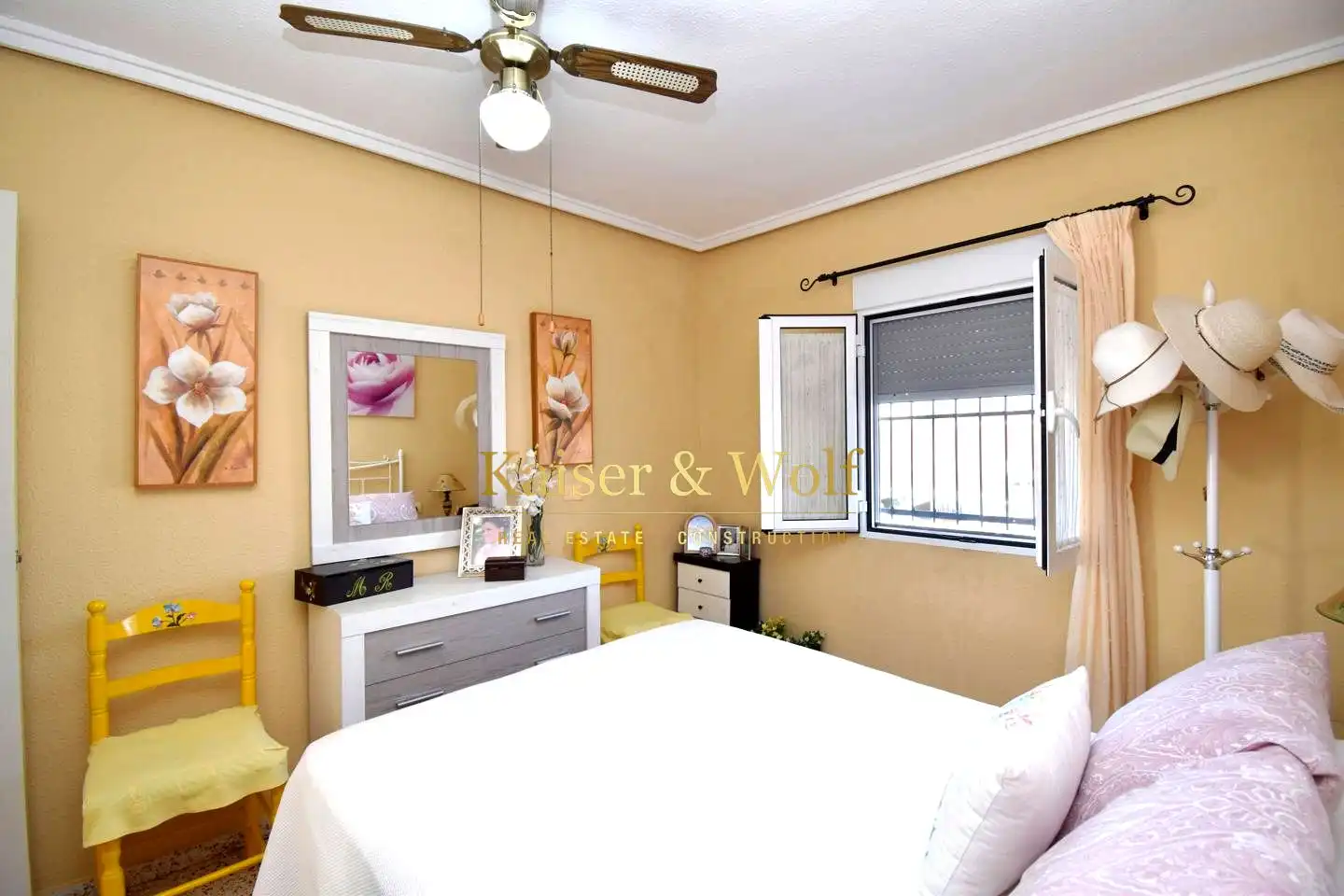 Habitación de Casa o chalet en venta en Santa Pola con Aire acondicionado, Terraza y Amueblado