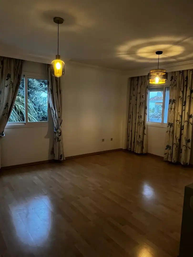 Piso con ascensor en venta en Milla de Oro, imagen 13