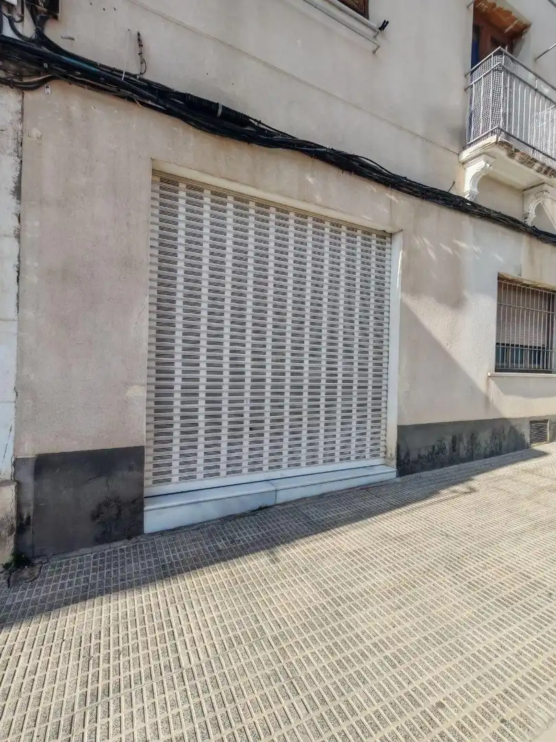 Vista exterior de Local de lloguer en Murcia