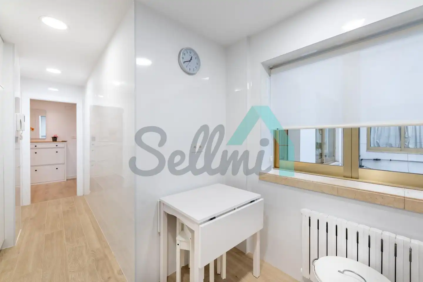 Habitación de Piso en venta en Oviedo  con Calefacción