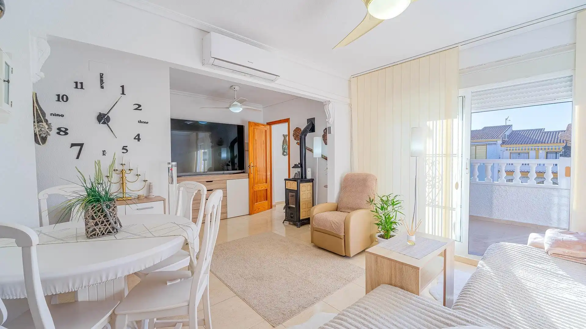 Sala de estar de Casa o chalet en venta en Santa Pola con Jardín privado, Terraza y Piscina comunitaria