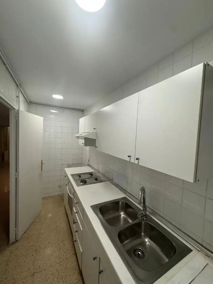 Cocina de Piso en venta en Badalona con Aire acondicionado, Calefacción y Trastero