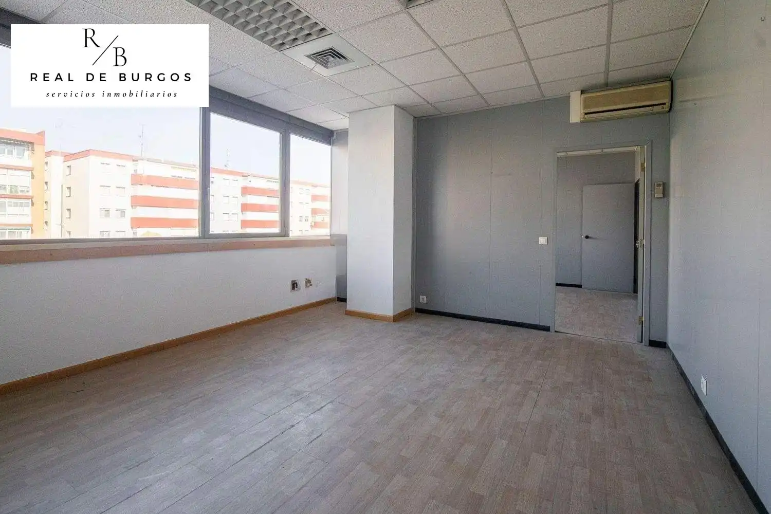 Office for rent in Valladolid  with Air Conditioner and Heating