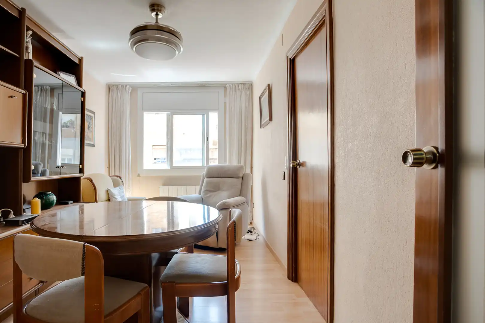 Dining room of Flat for sale in L'Hospitalet de Llobregat