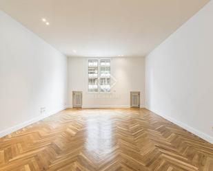 Pis en venda en  Barcelona Capital amb Aire condicionat, Calefacció i Parquet