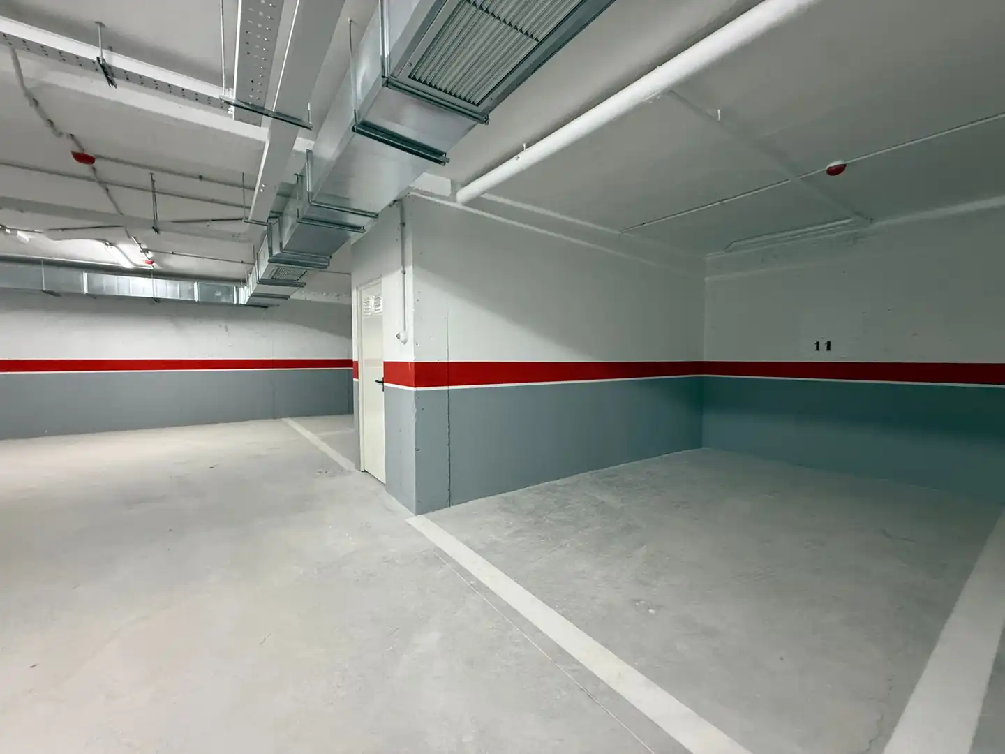 Parking de Piso en venta en Tomelloso con Aire acondicionado, Calefacción y Jardín privado
