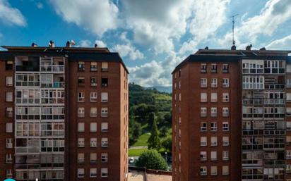 Vista exterior de Pis en venda en Bilbao 