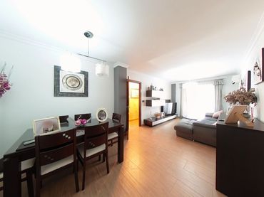 Appartement compact avec ascenseur à vendre à Caleta de Vélez