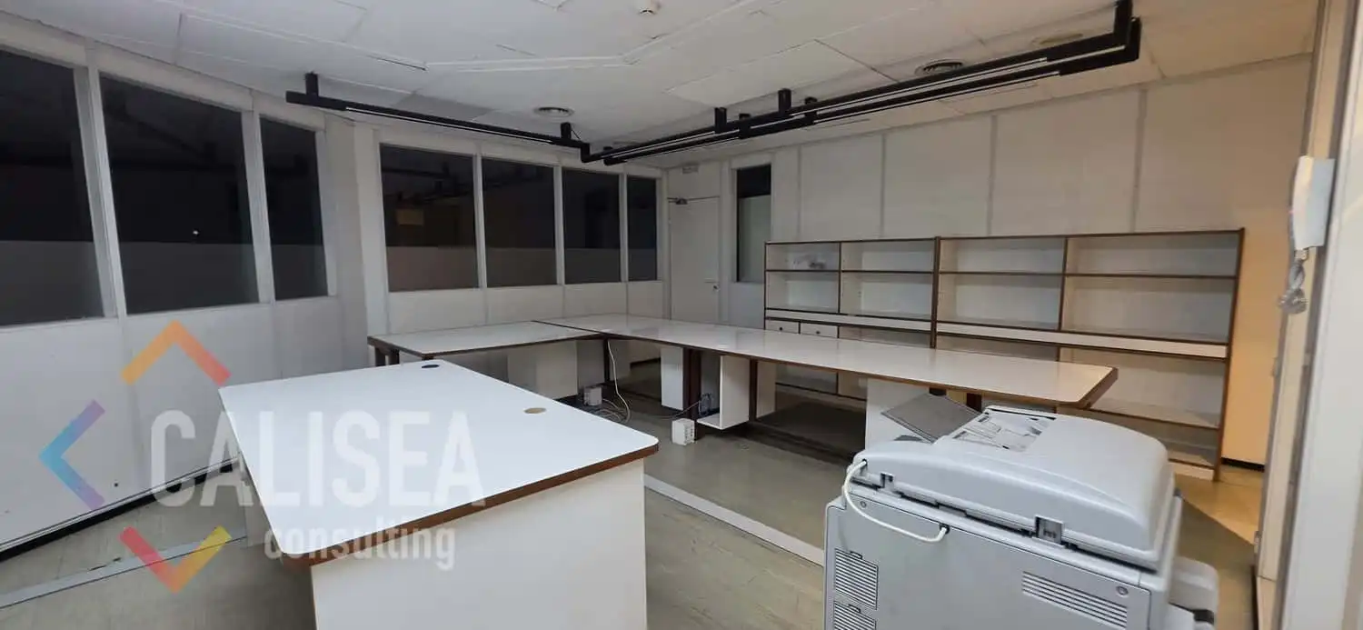Nave industrial de alquiler en Sabadell