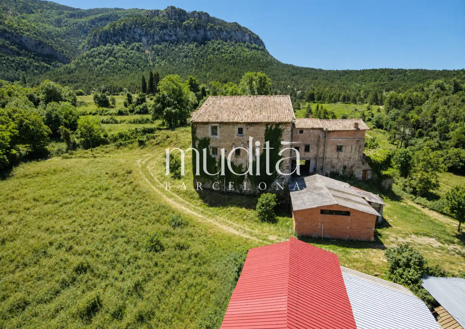 Jardí de Finca rústica en venda en Guardiola de Berguedà amb Calefacció i Terrassa