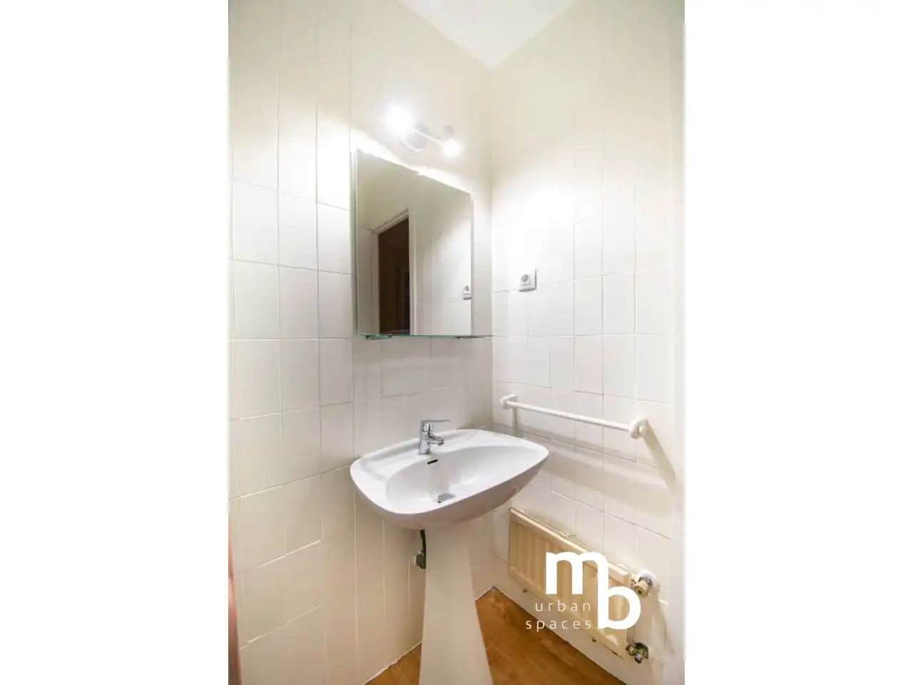 Baño de Piso de alquiler en Madrid con Aire acondicionado, Calefacción y Parquet
