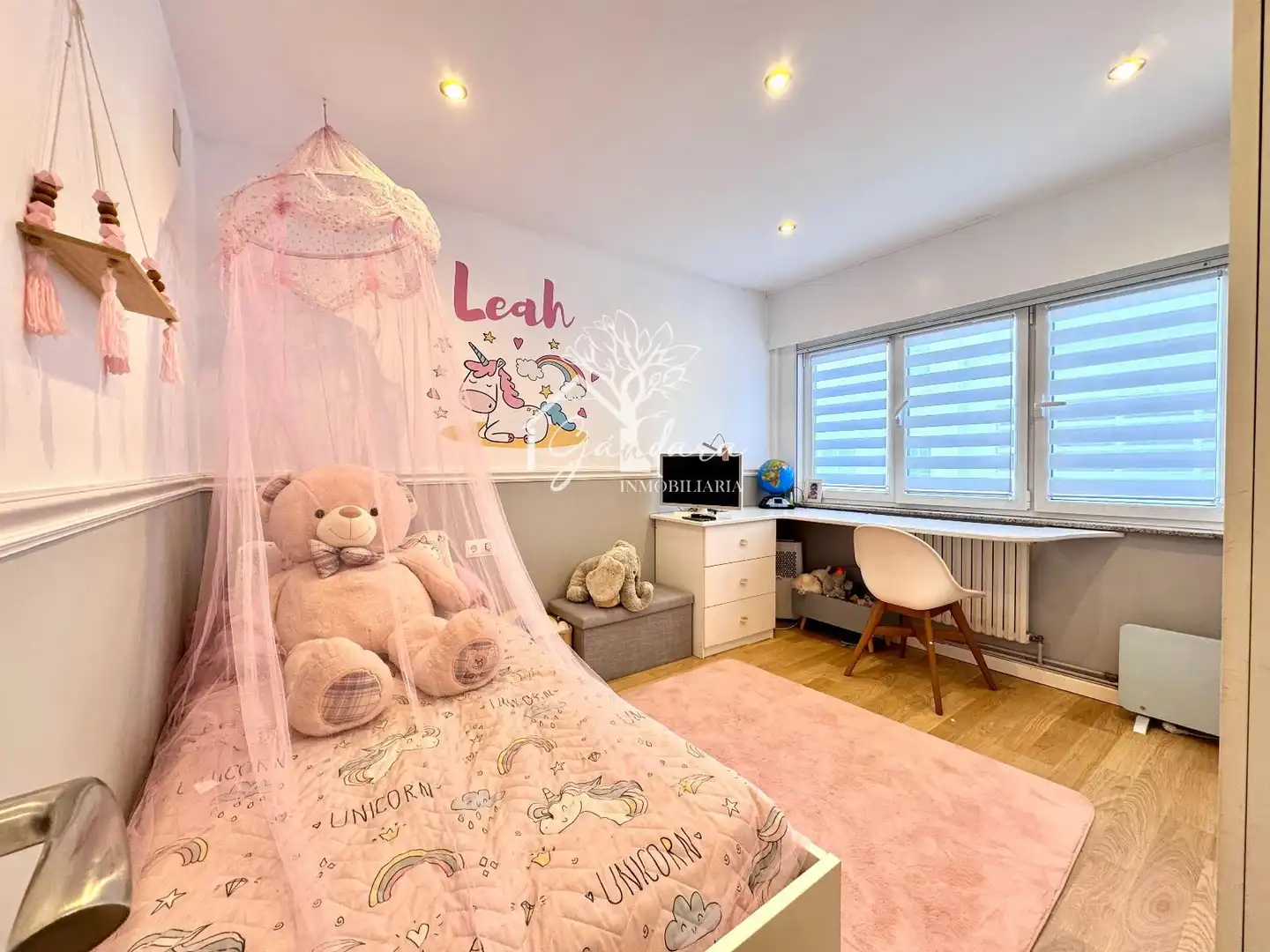Schlafzimmer von Wohnung zum Verkauf in Ferrol mit Heizung, Parkett und Terrasse