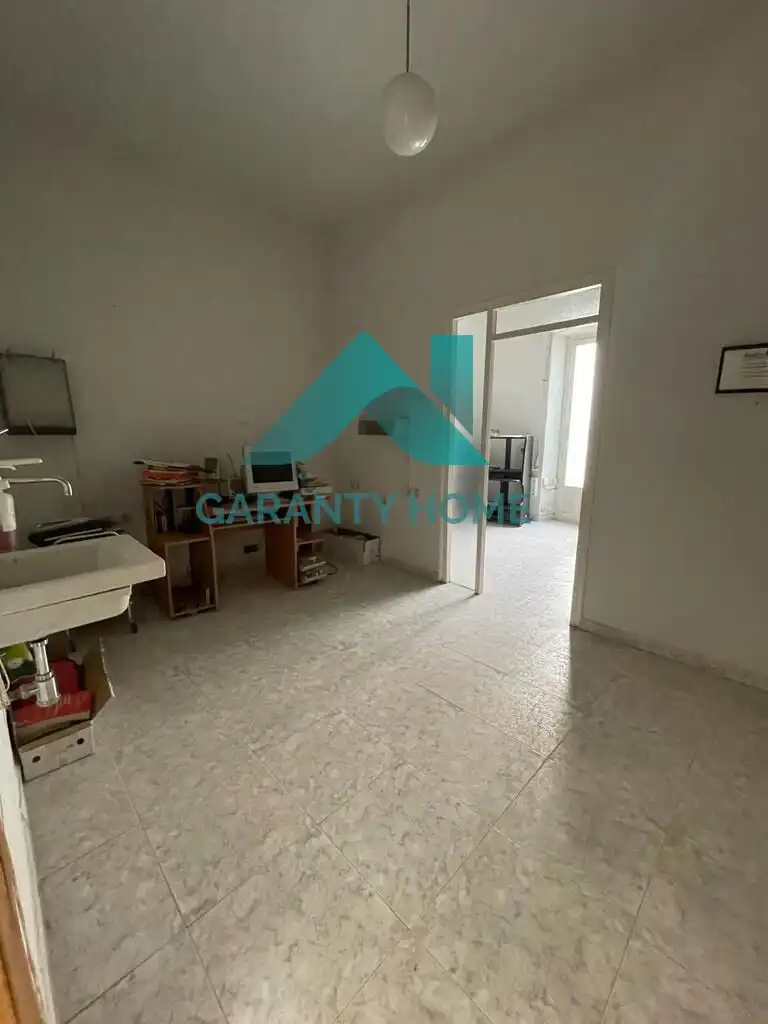 Immobles singulars amb ascensor en venda a Casco Antiguo, imagen 43