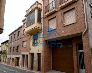 Vista exterior de Casa o xalet en venda en Arenzana de Abajo