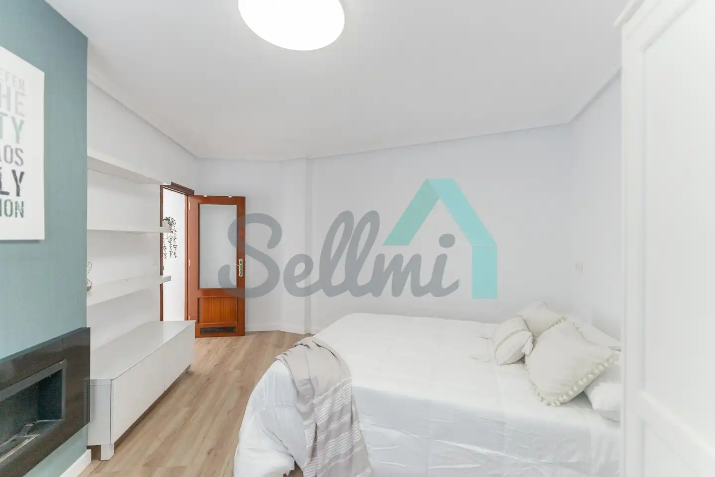 Schlafzimmer von Wohnung zur untervermieten in Oviedo  mit Heizung, Möbliert und Internet