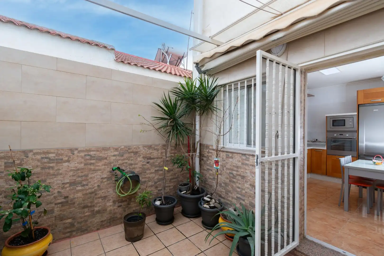 Terrassa de Casa o xalet en venda en Cartagena amb Aire condicionat, Calefacció i Jardí privat